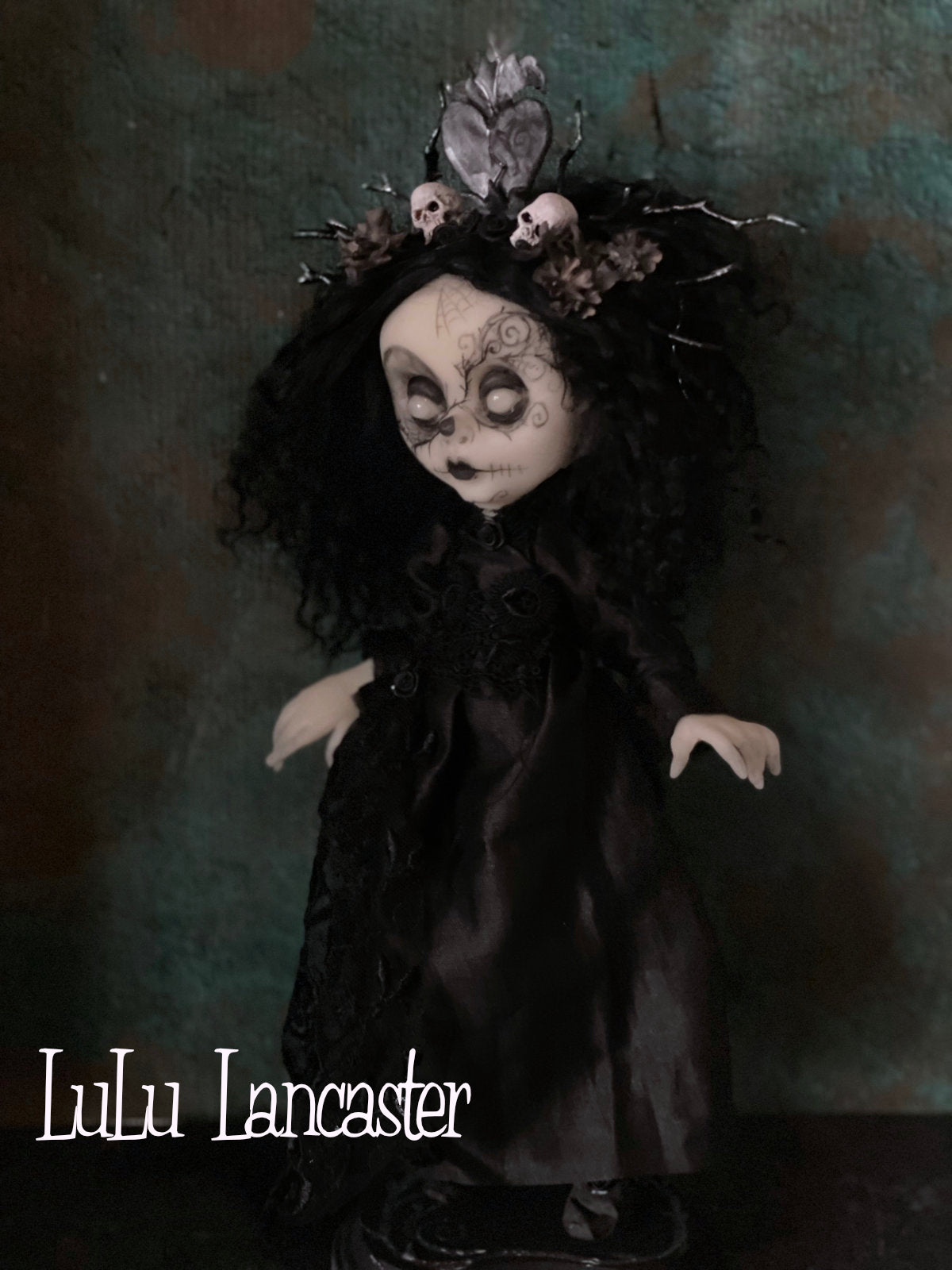 Aitana Muerta Valloween Original LuLu Lancaster Art Doll