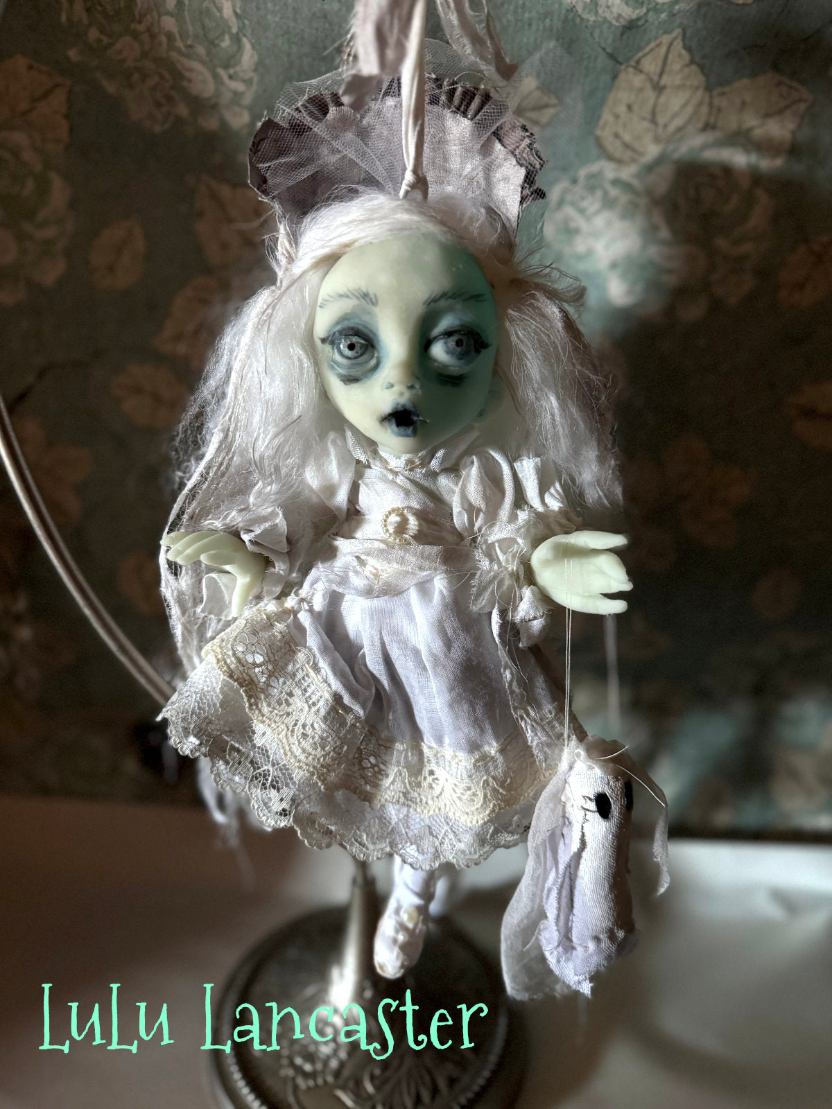 Cassie Mini Glow Ghostie Halloween Original LuLu Lancaster Art Dolls