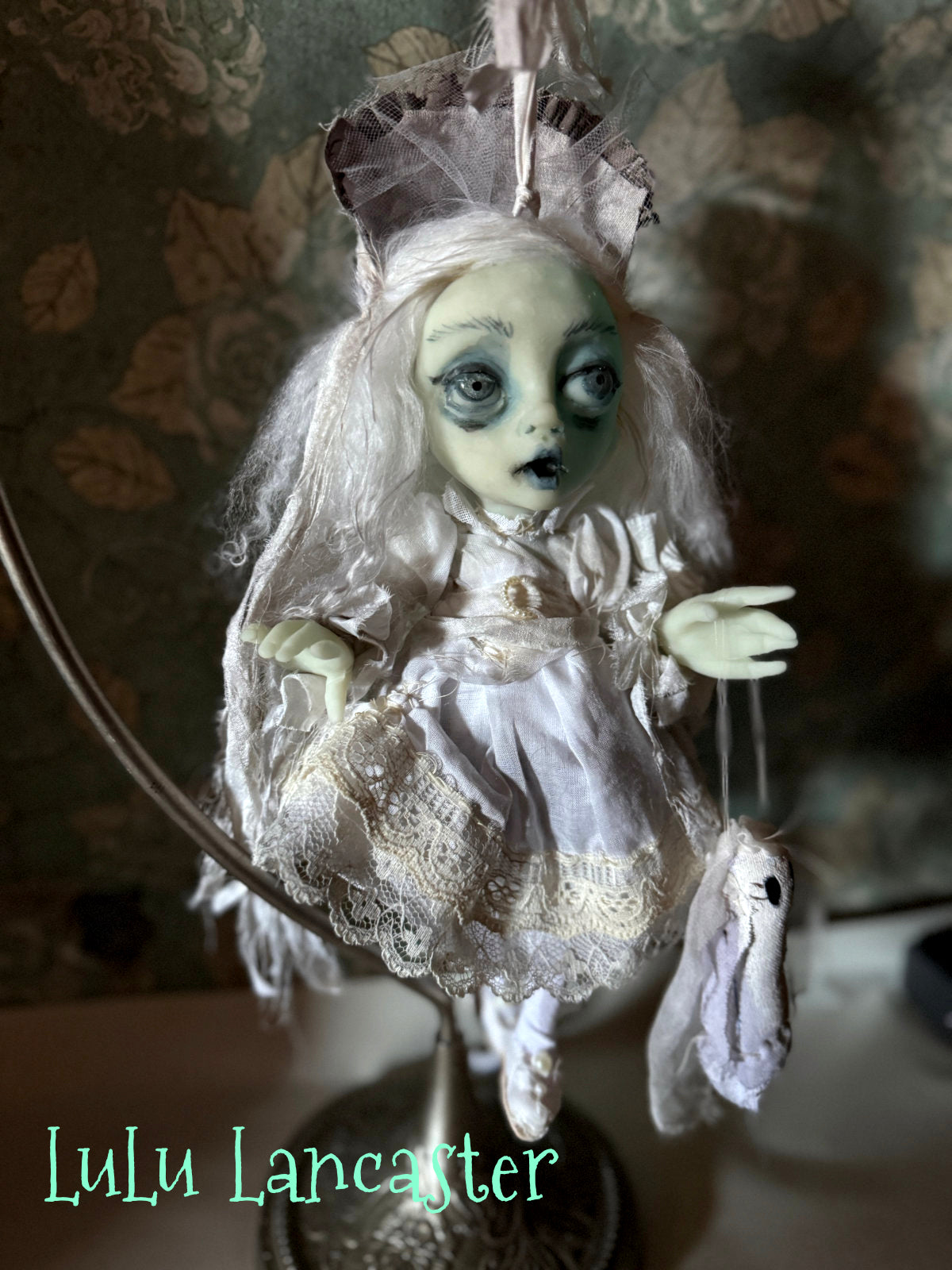 Cassie Mini Glow Ghostie Halloween Original LuLu Lancaster Art Dolls
