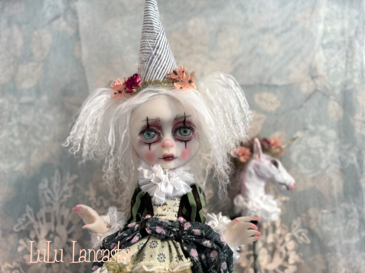 Evielynn Poupee the clown Original LuLu Lancaster Art Doll