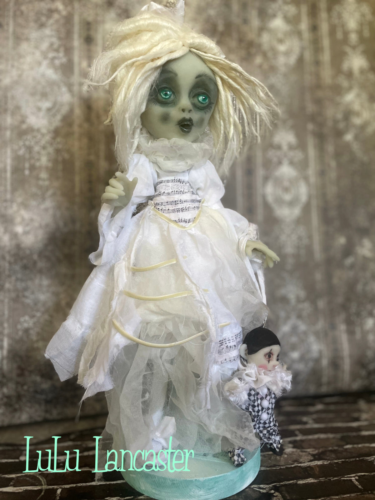 Jerikah glowie Ghostie of Lancaster Halls Original LuLu Lancaster Art Doll