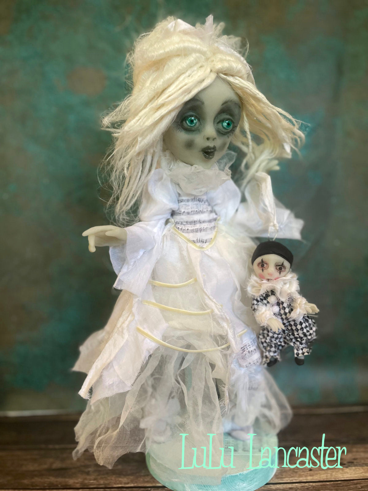 Jerikah glowie Ghostie of Lancaster Halls Original LuLu Lancaster Art Doll