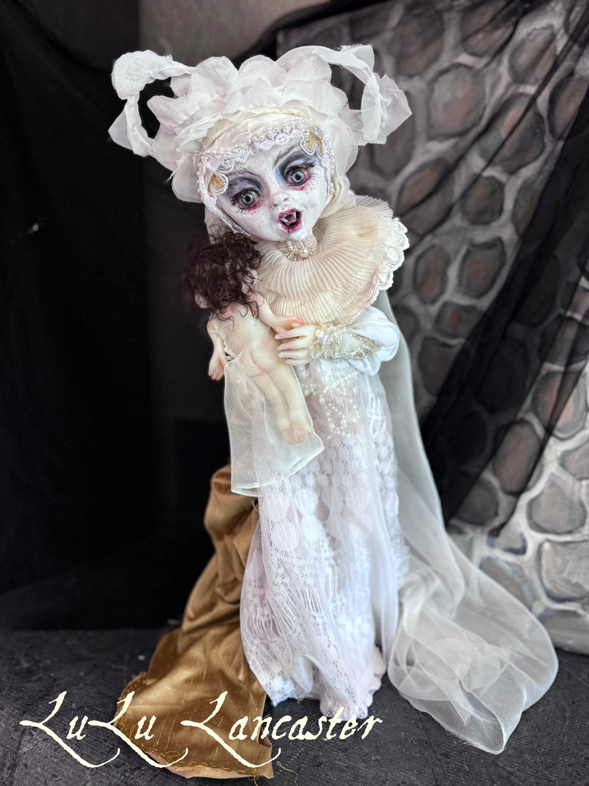 Lucy Bride ~ Vampire Original LuLu Lancaster Art Doll