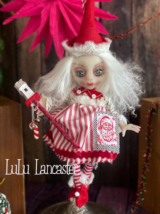Pieni Mini hanging Christmas Elf Original LuLu Lancaster Art Doll