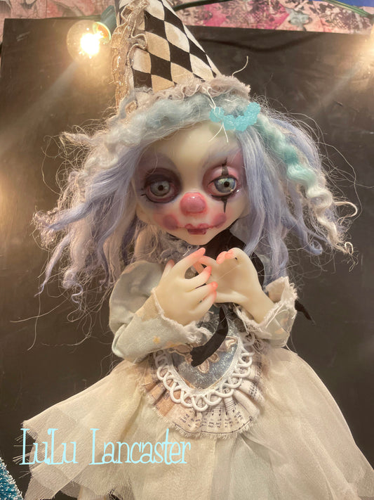 Silence Poupee the winter clown LuLu's Holiday Original LuLu Lancaster Art Doll