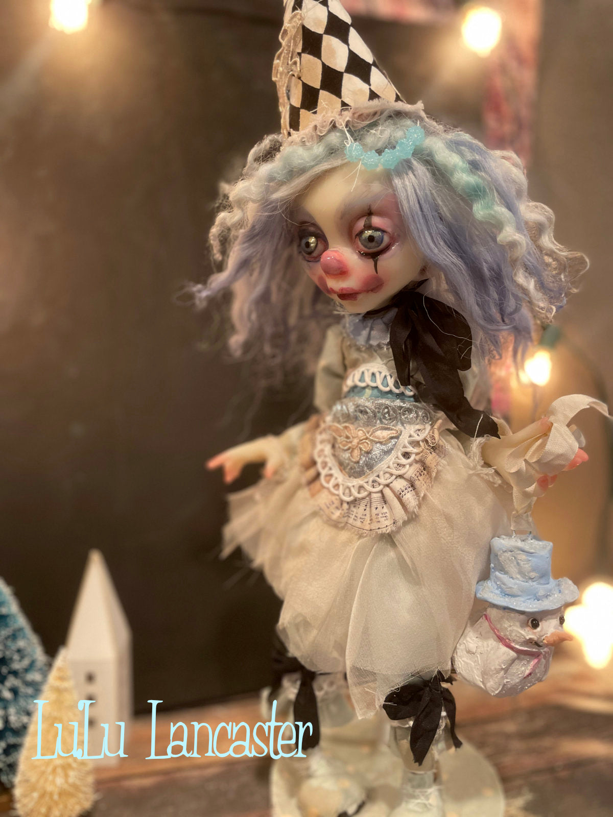 Silence Poupee the winter clown LuLu's Holiday Original LuLu Lancaster Art Doll