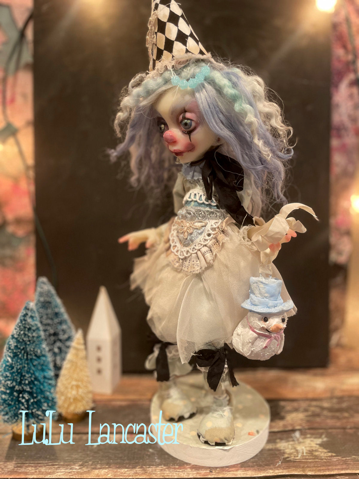 Silence Poupee the winter clown LuLu's Holiday Original LuLu Lancaster Art Doll