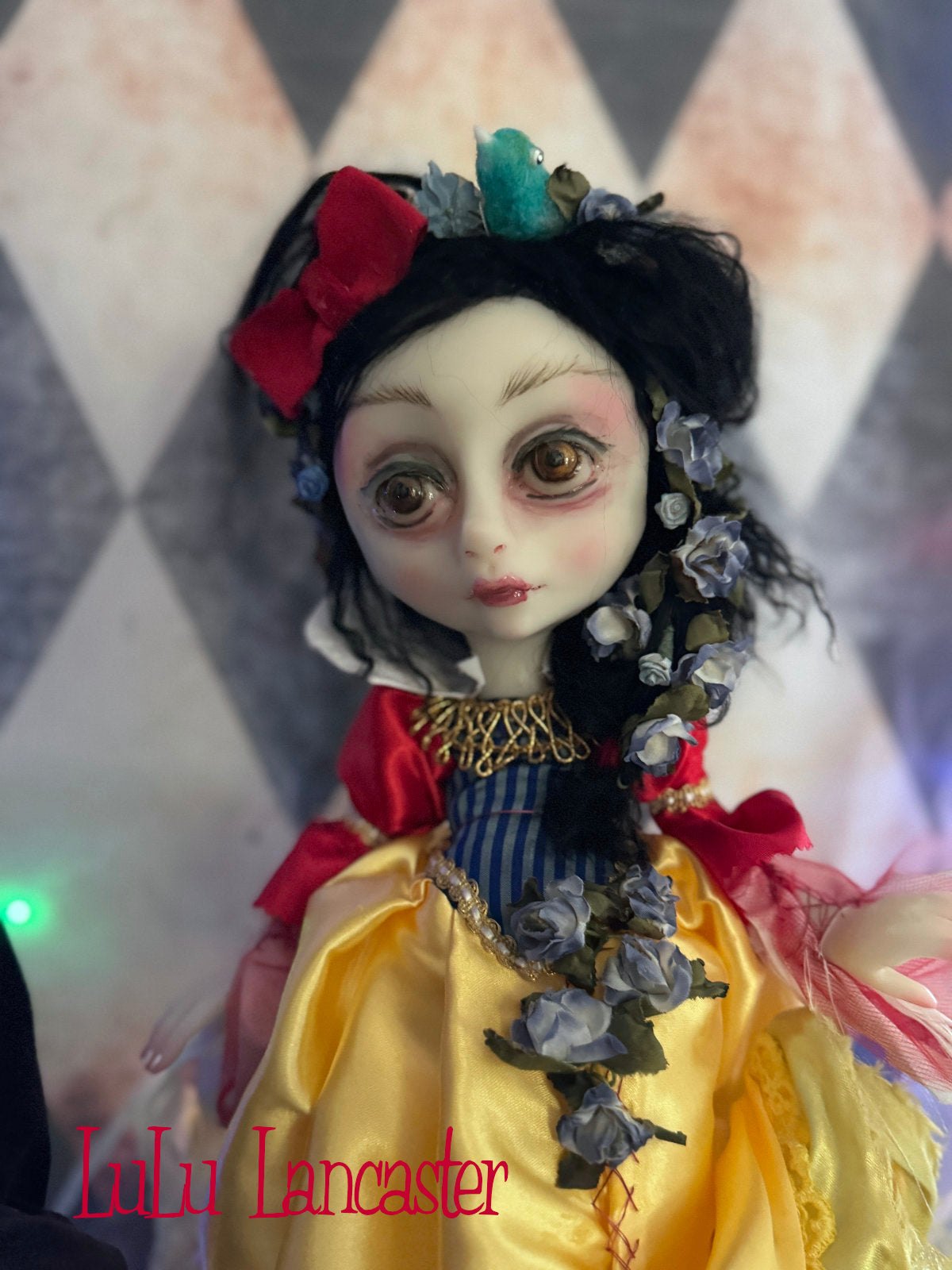 Snow White LuLus Holiday Original LuLu Lancaster Art Doll