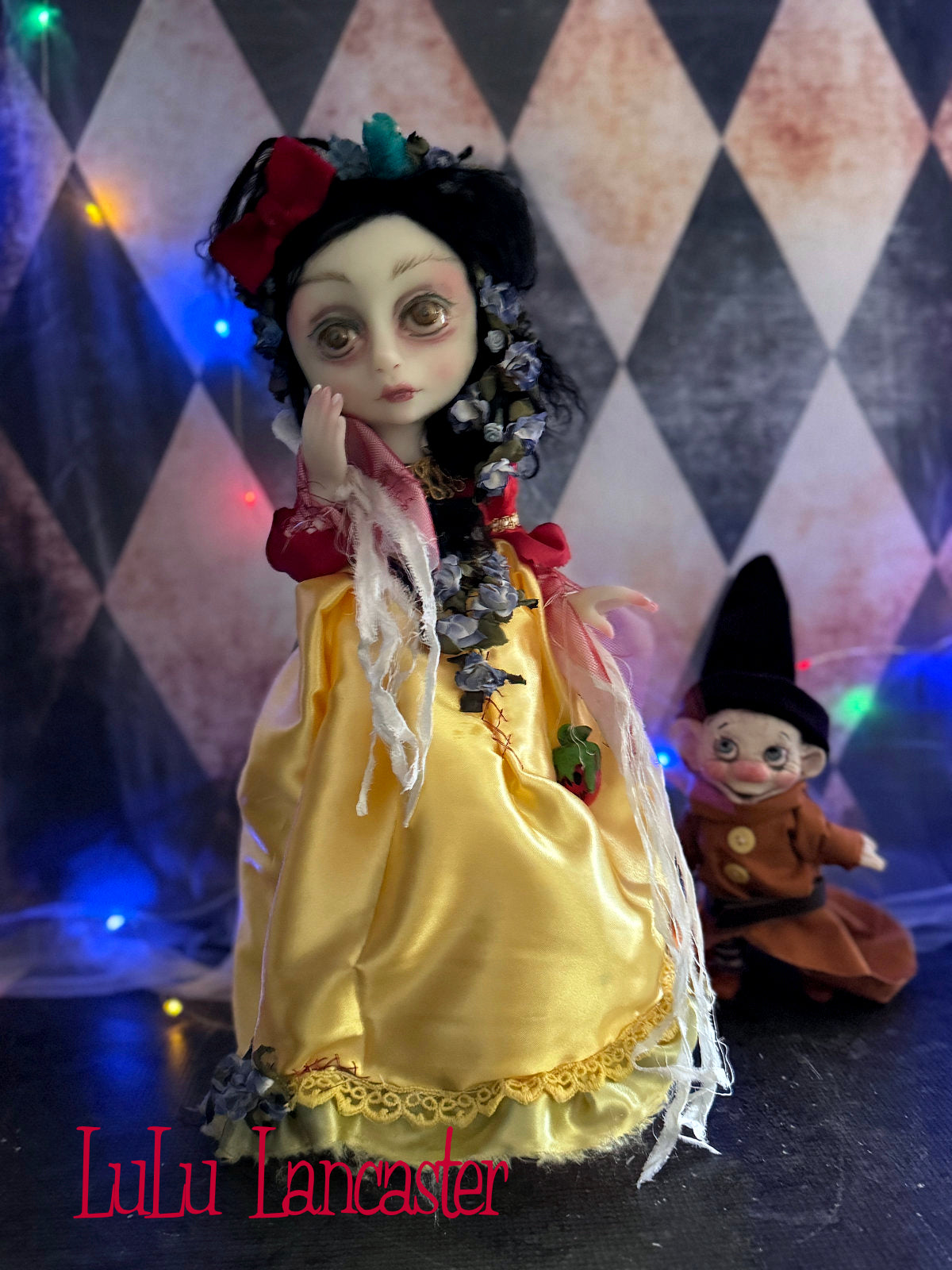 Snow White LuLus Holiday Original LuLu Lancaster Art Doll