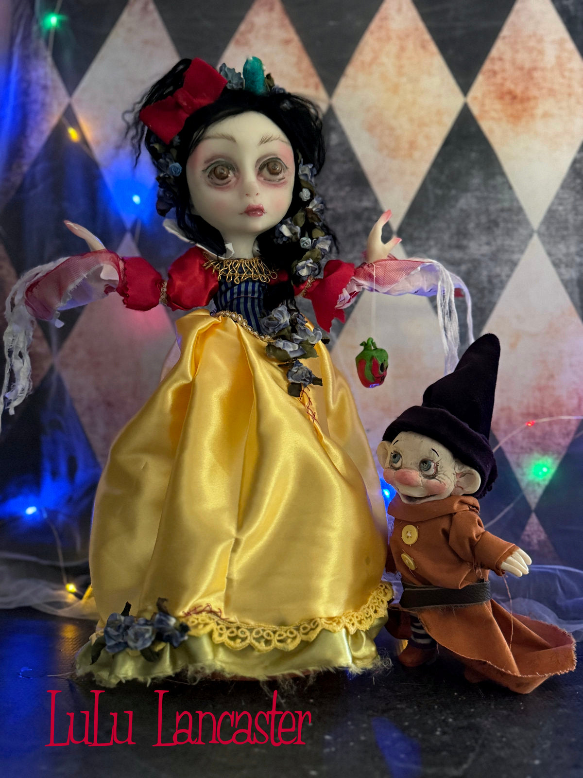 Snow White LuLus Holiday Original LuLu Lancaster Art Doll