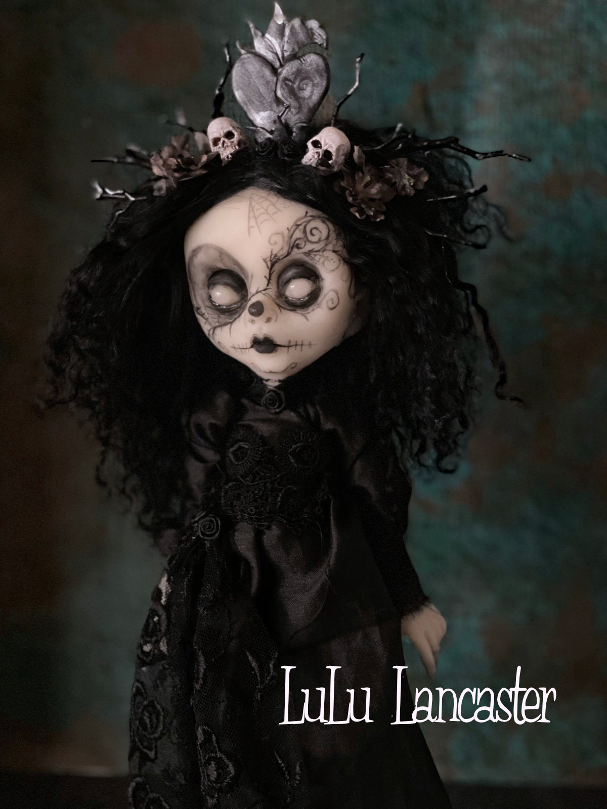 Aitana Muerta Valloween Original LuLu Lancaster Art Doll