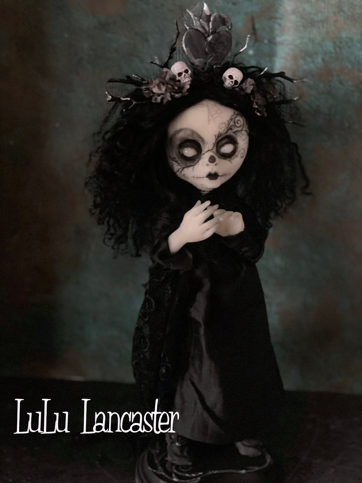 Aitana Muerta Valloween Original LuLu Lancaster Art Doll