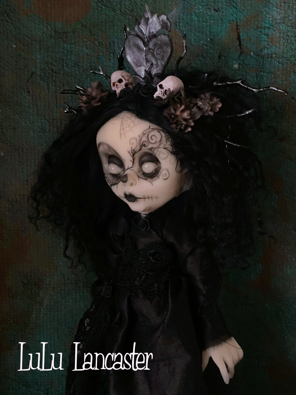 Aitana Muerta Valloween Original LuLu Lancaster Art Doll