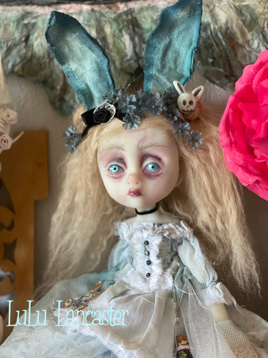 Alice in LuLu's Wonderland Original LuLu Lancaster Art Doll