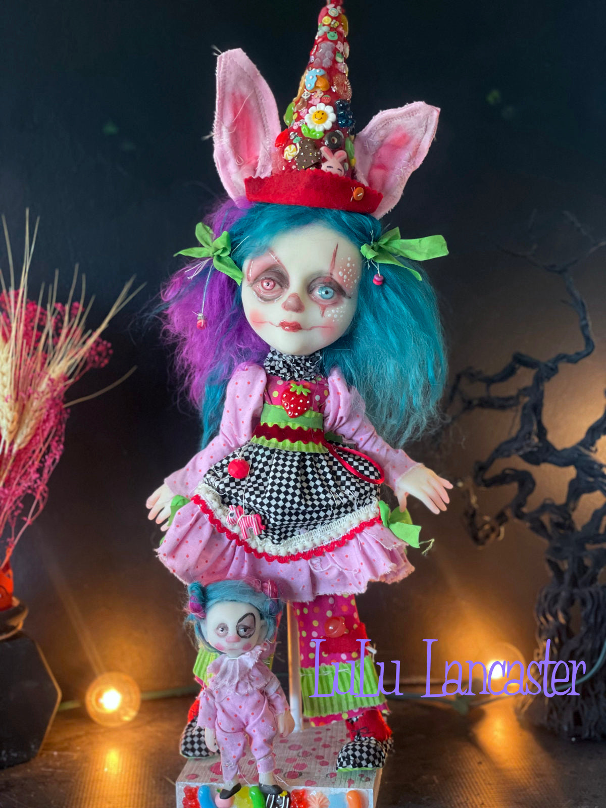 Strawberry Crush Poupee the Clown  Original LuLu Lancaster Art Doll